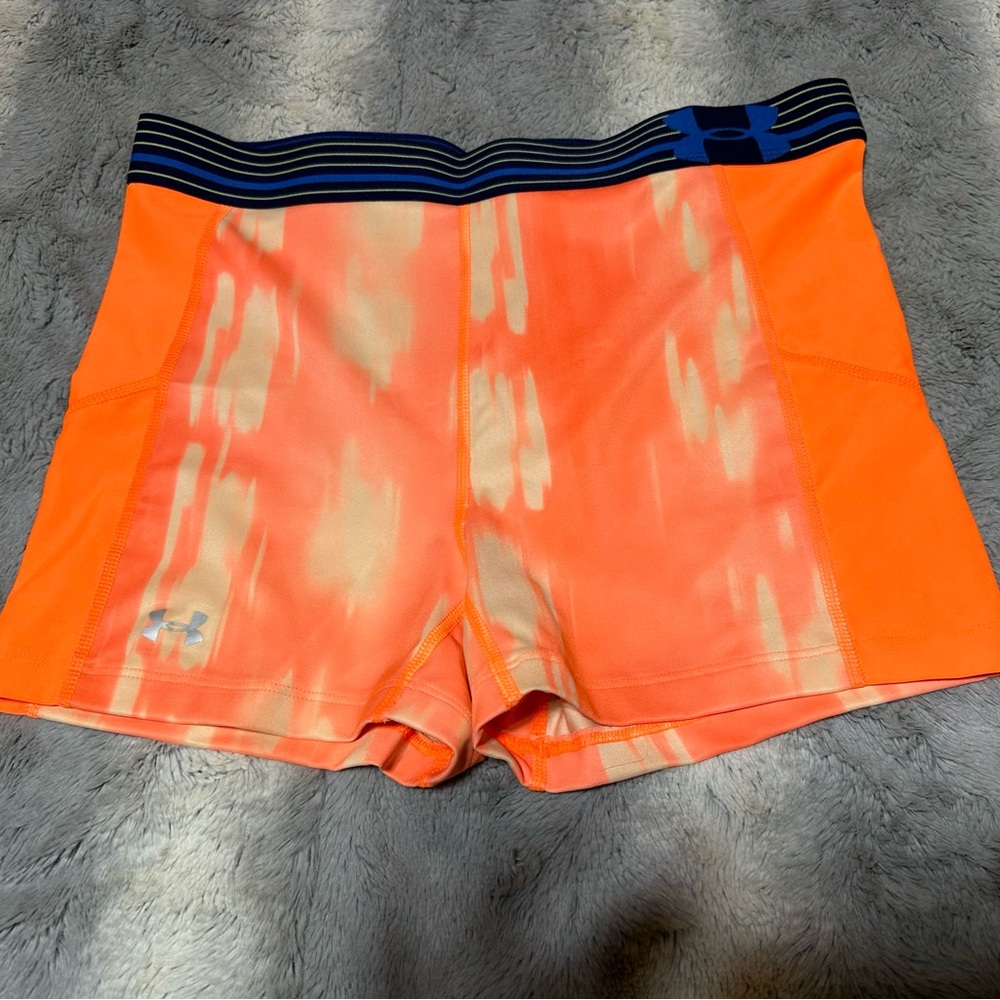 Under ARMOUR women’s compression shorts medium orange